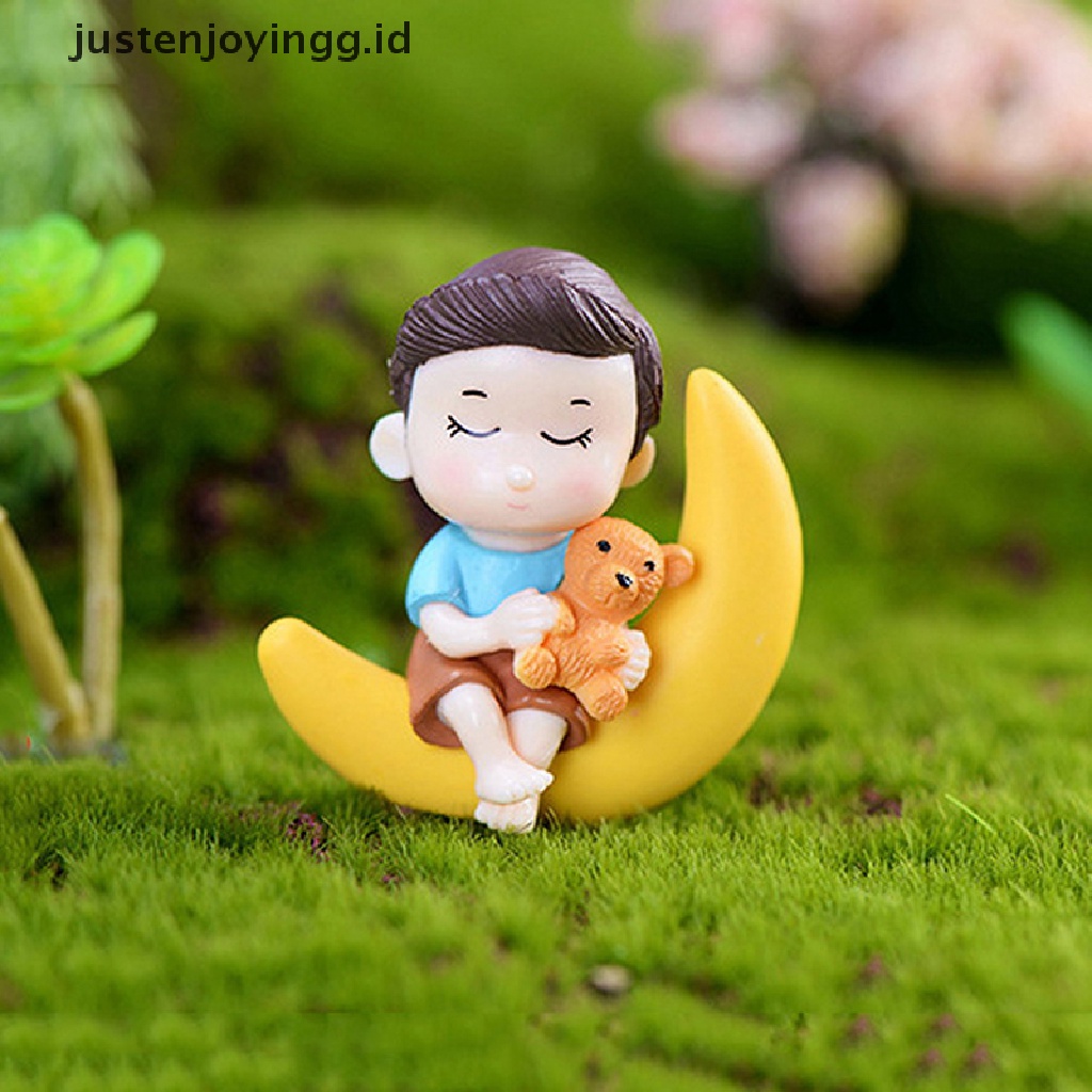 Miniatur Figure Pasangan Bulan Untuk Dekorasi Taman Rumah Boneka