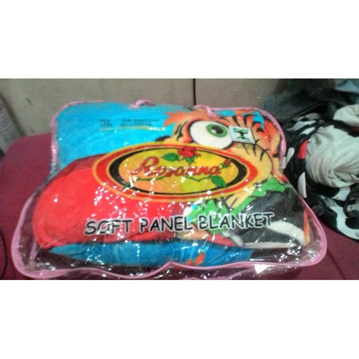 Selimut Halus Rosanna 150 x 200 cm
