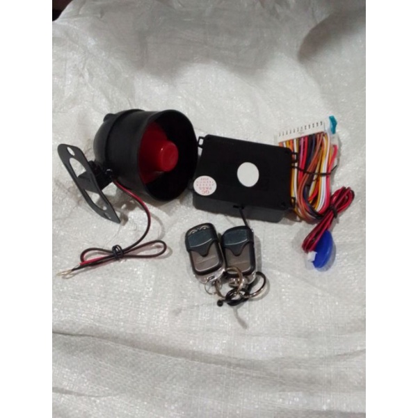 Alarm Mobil Universal Model Remot