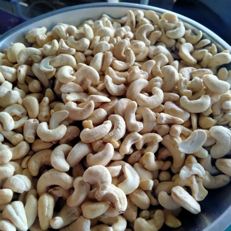 

Kacang Methe Asli Buton Kemasan 1 Kg