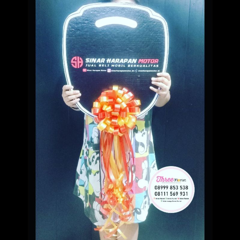 kunci simbolis mobil / kunci simbolis doorprize / kunci mobil showroom / kunci simbolis hadiah