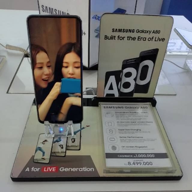 SAMSUNG Galaxy A80