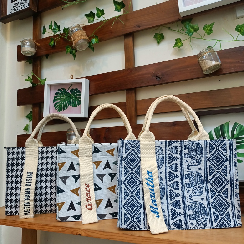 Handbag Kanvas Motif / Tas Jinjing Kanvas Motif / Handbag dengan daleman Spon Kaku berbagai Motif Karakter