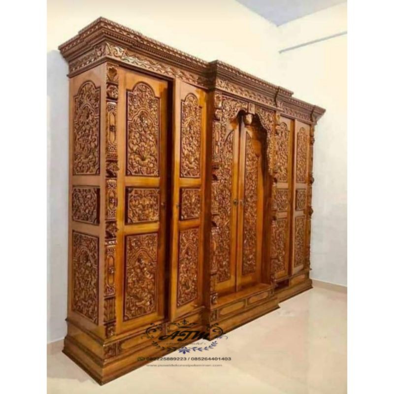 Almari pakaian almari gebyok