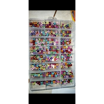 manik huruf kotak warna A-P