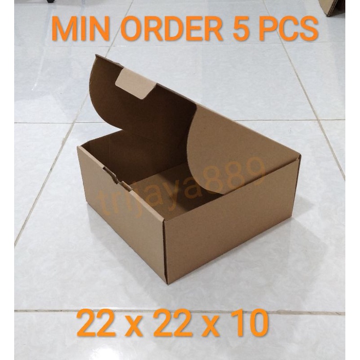 

kardus box pizza / die cut uk 22x22x10 PIZZA