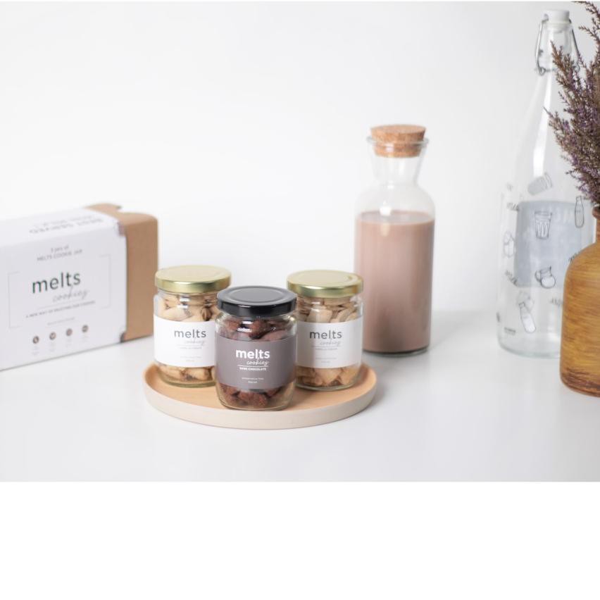 

COD!!! MELTS Cookie Jar Package X4N7