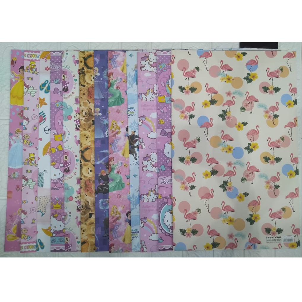 

KERTAS KADO UNTUK PACKING HADIAH BERGAMBAR KARAKTER BAHAN TEBAL