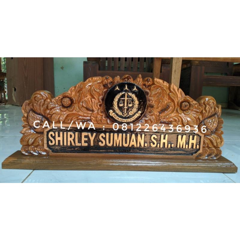 

Name Tag Papan Nama Gelar