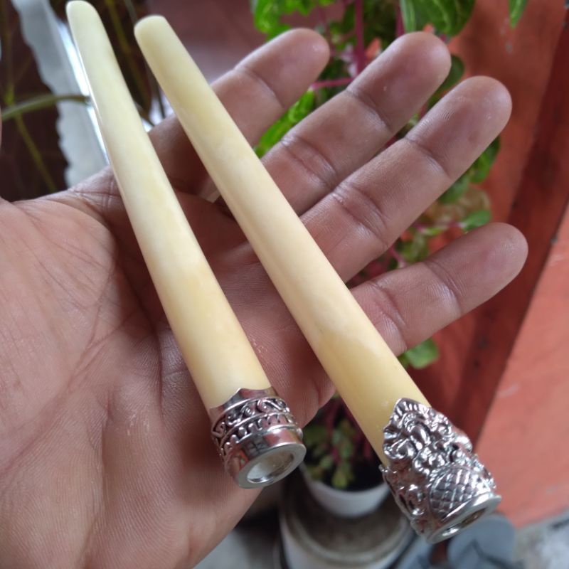 ONCE PIPA 12CM MIRIP GADING DILENGKAPI RING ALPAKAH UKIR TEBALL