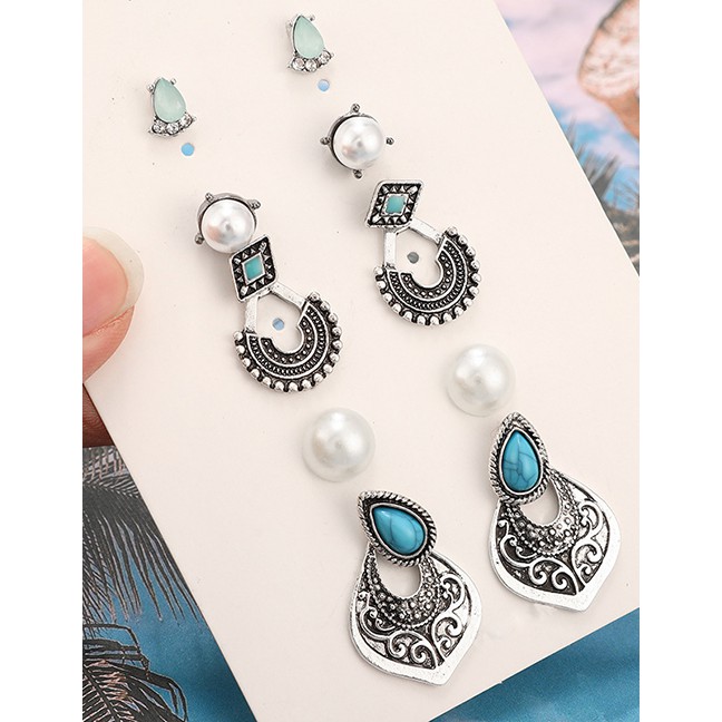 LRC Anting Set Fashion Silver Diamond-studded Pearl Geometric Alloy Drop Stone Earrings 5 pairs F780