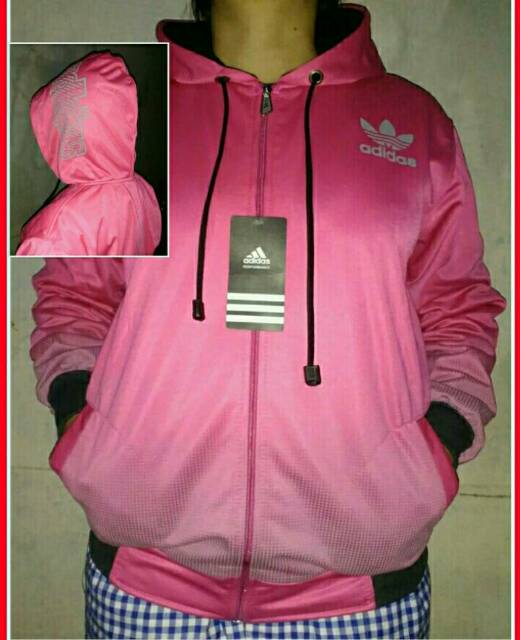 Jaket adidas gradsi cewe