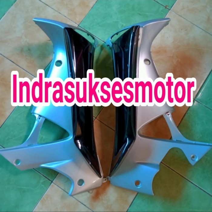 sayap body depan motor supra x 125 lama warna silver