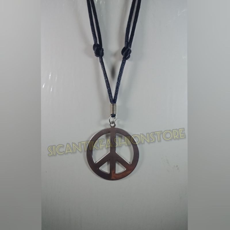 (PROMO)kalung tali bandul logo piss pria/Wanita keren Stainless anti karat selamanya