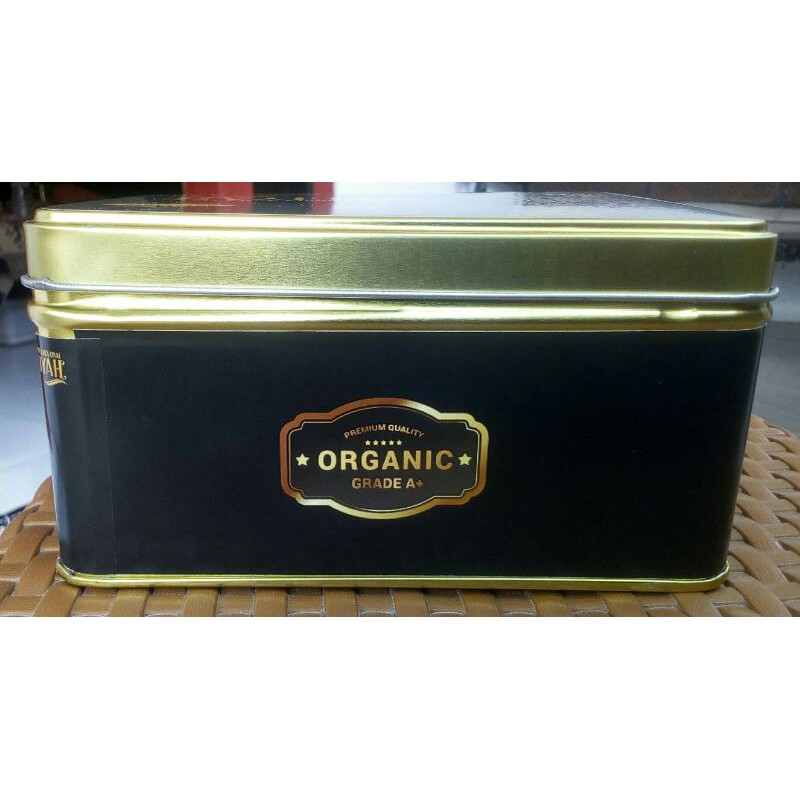 

Kurma Ajwa/Kurma Nabi/ Kurma organik