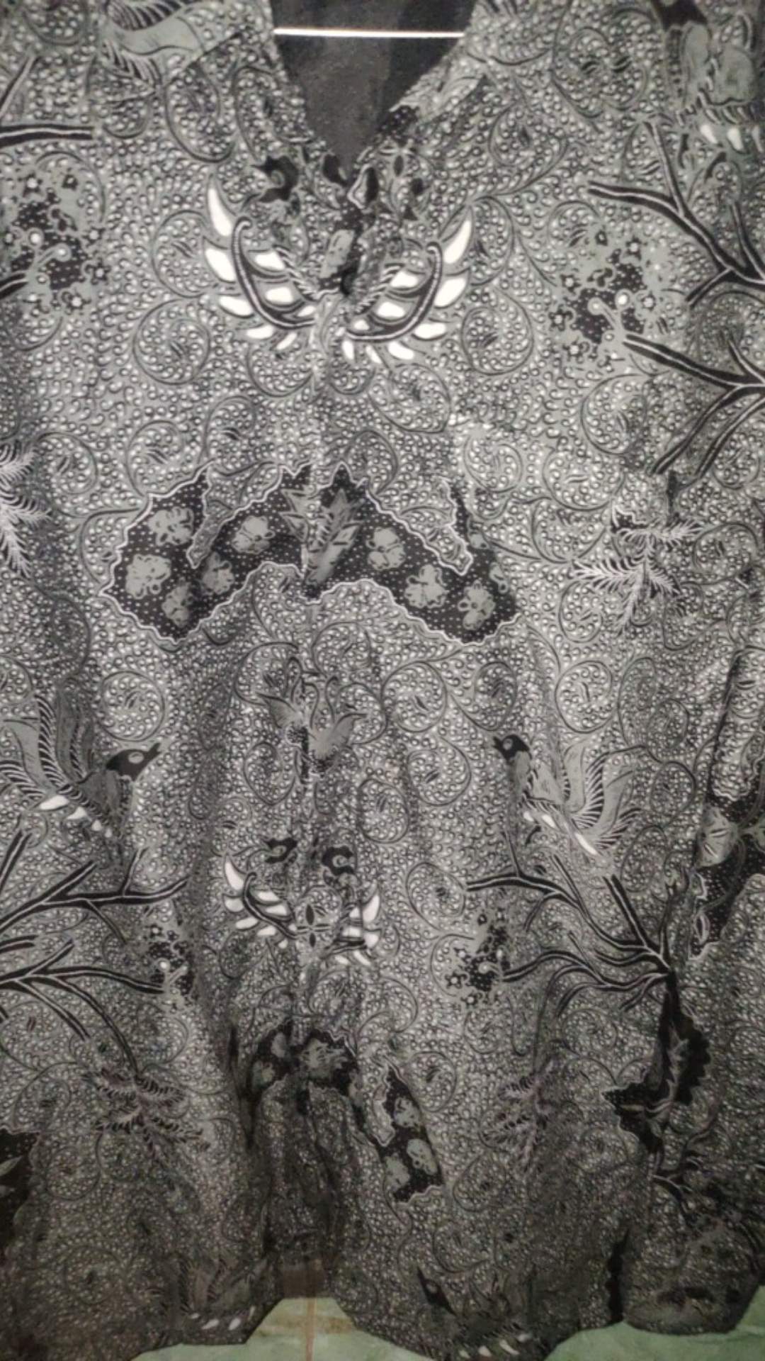 Damarlangit Rajasakti Kemeja Batik Pria Panjang Katun Cabut Sragenan Berfuring