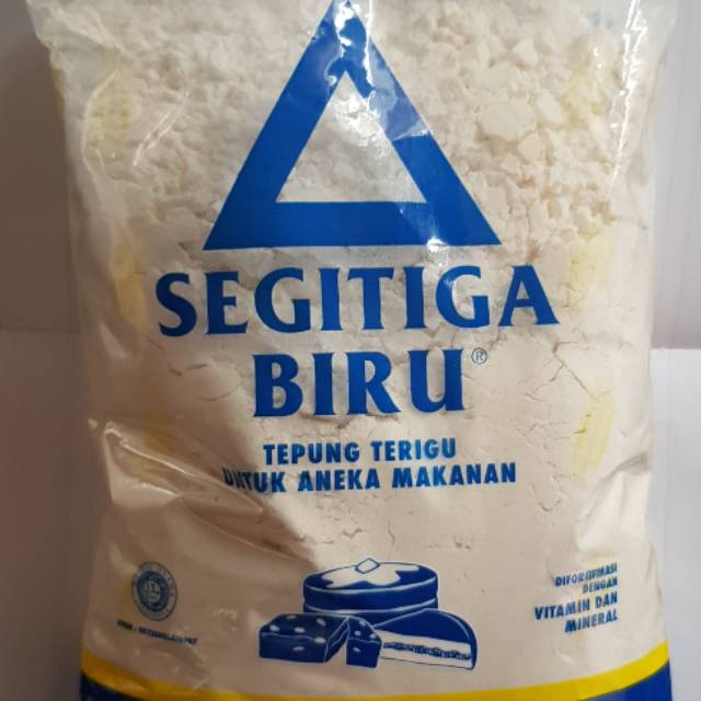 

Segitiga biru kemasan / tepung terigu 1kg / serbaguna/protein sedang