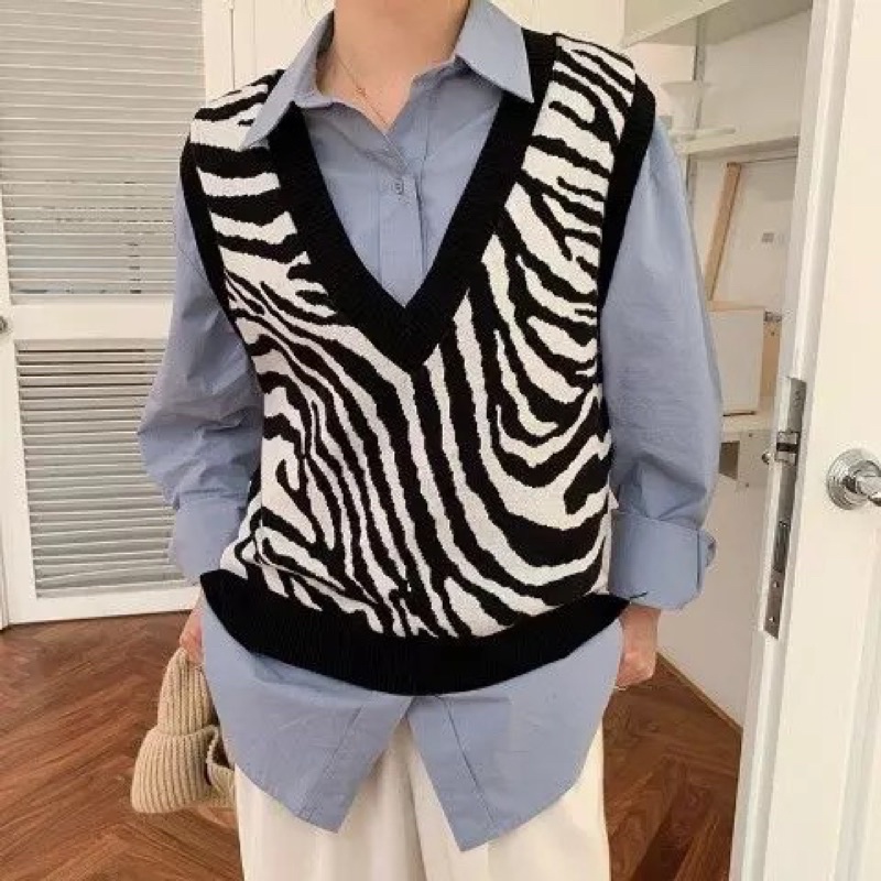 Vest import rompi rajut wanita oversized jumbo zebra hangat knitted rajut korea