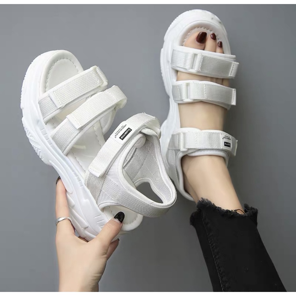 Sepatu Sandal Outdoor Mountain BD 04 Original / Premium Korea Terbaru-Putih