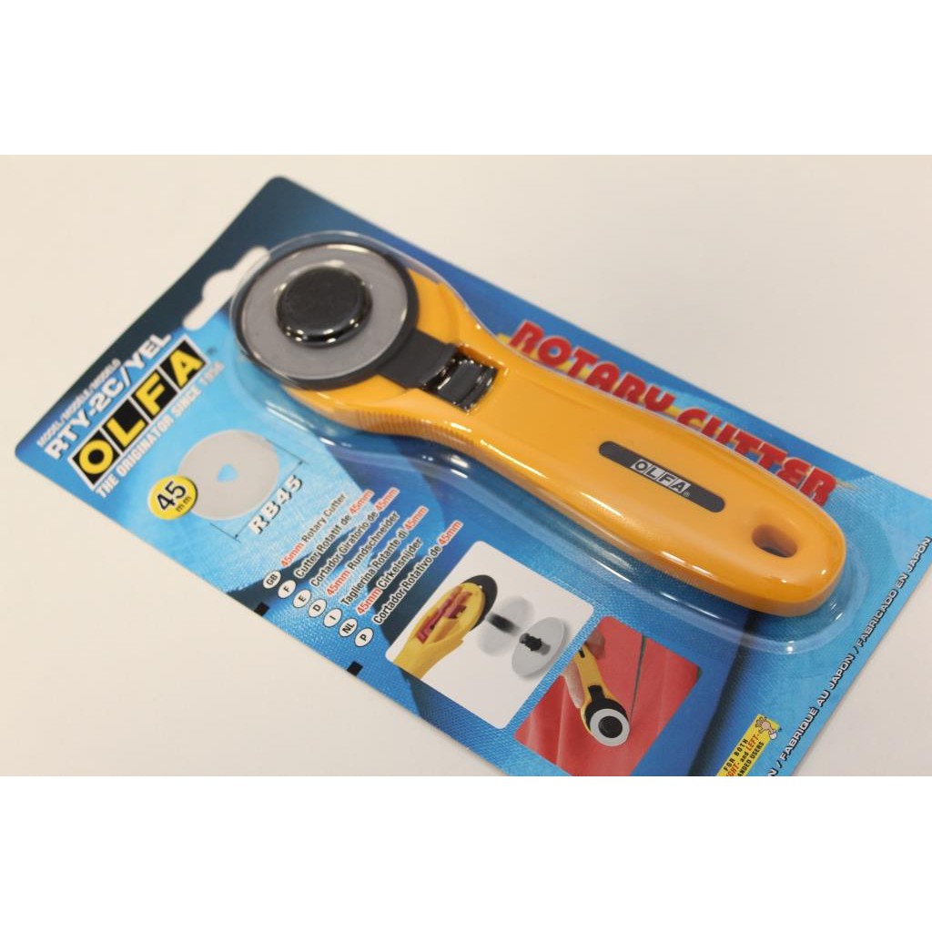 alat potong kain model rotary cutter merk olfa ukuran 45mm - RTY-2C/yel