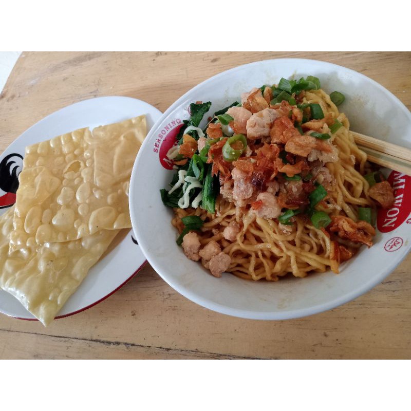 

Mie Yamien Aladien INSTAN