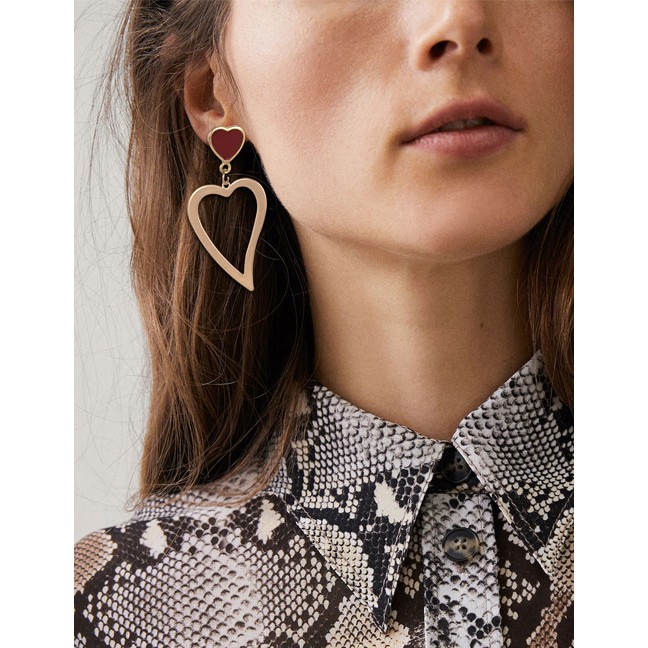 LRC Anting Tusuk Fashion Gold Alloy Love Earrings F46776
