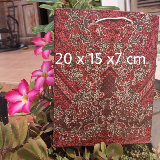 

Paperbag batik mini 20x15 cm