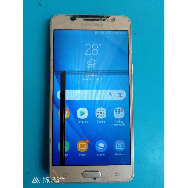 Samsung J5 (2016) minus LCD.