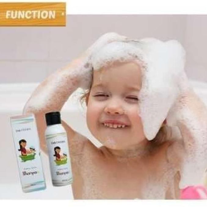 BIO HERBAL - Shampo Kutu 100ml Family Care Shampo Kutu