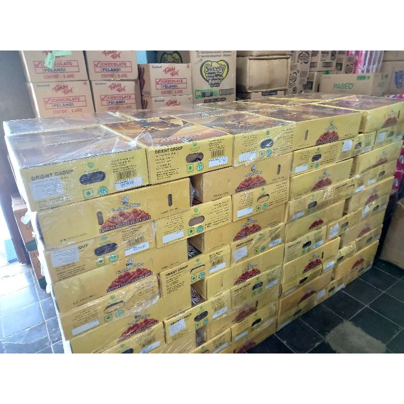 

kurma mesir / golden vallay / 10.kg
