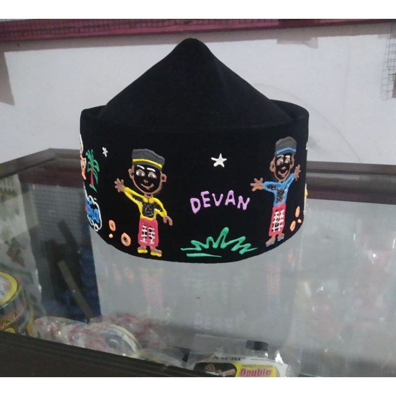 songkok lukis motif upin dan ipin, peci upin ipin gratis nama, kopyah lukis upin dan ipin