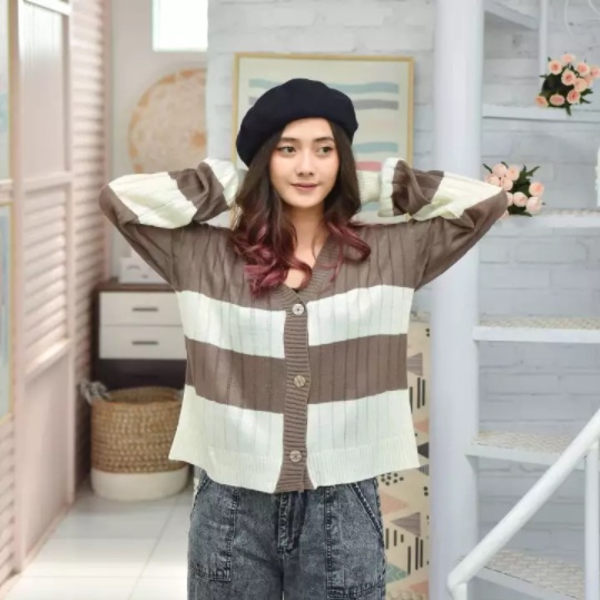 Derra Cardigan Rajut - Cardigan Wanita - Cardigan Crop - Cardigan Premium Tebal Halus - Korean Style