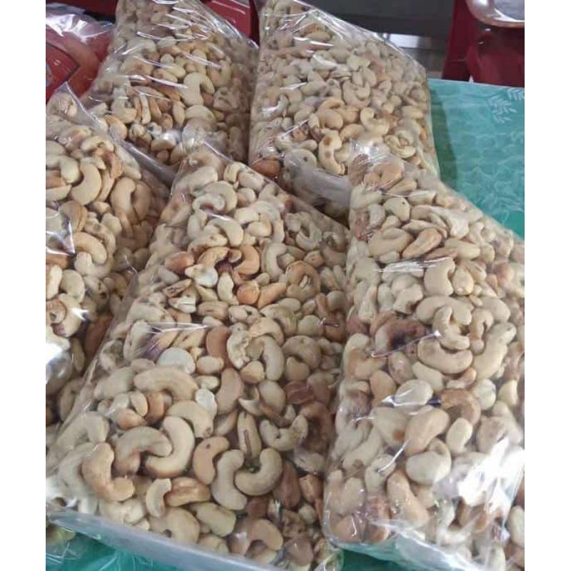 

Kacang Mete Mentah 1Kg