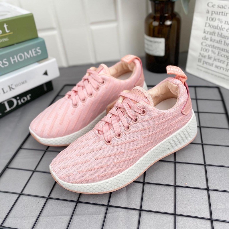 sneakers b01 wanita import