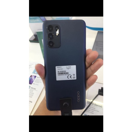 OPPO A92 dengan design yang cukup mewah