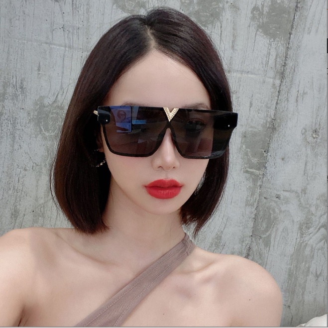 Kacamata Hitam Model Oversized Frame Besar Bentuk Persegi Gaya Korea Untuk Wanita