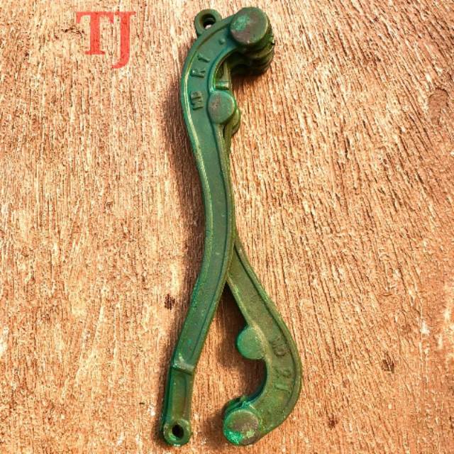 gagang pompa dragon kodok