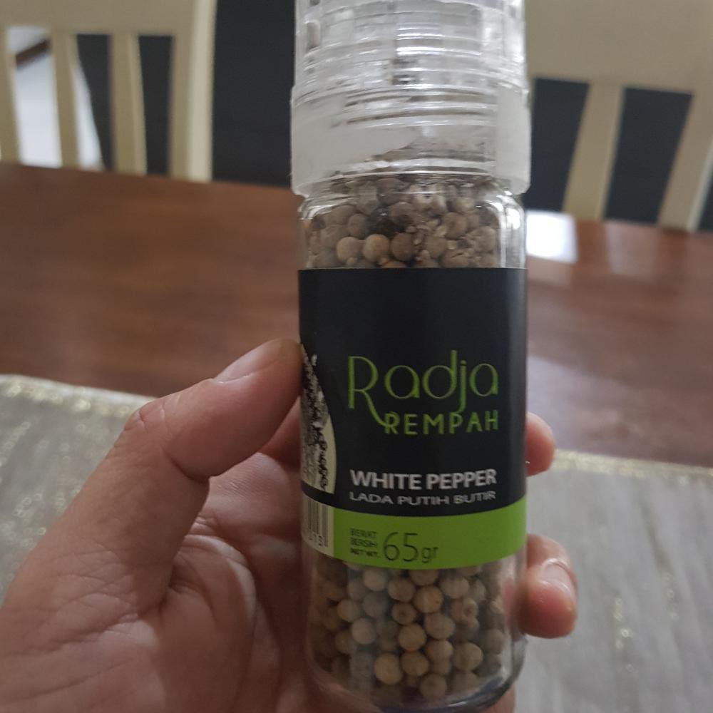 

Promo Radja Rempah white pepper Lada putih bulir 65 gram dengan pelumat Limited