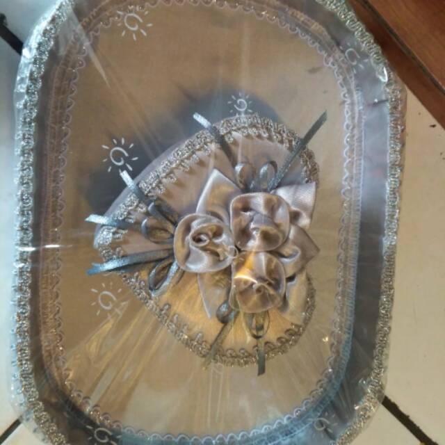 Souvenir tempat cincin mas kawin