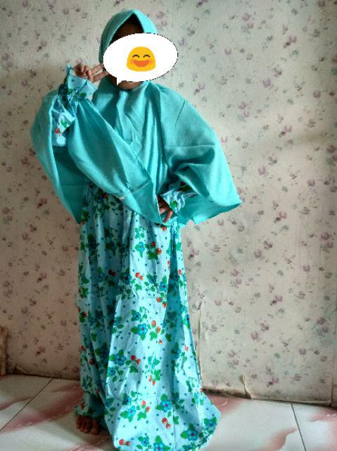 Gkjs-021 || Berry Garden Pattern || Paku Payung || Size Xs