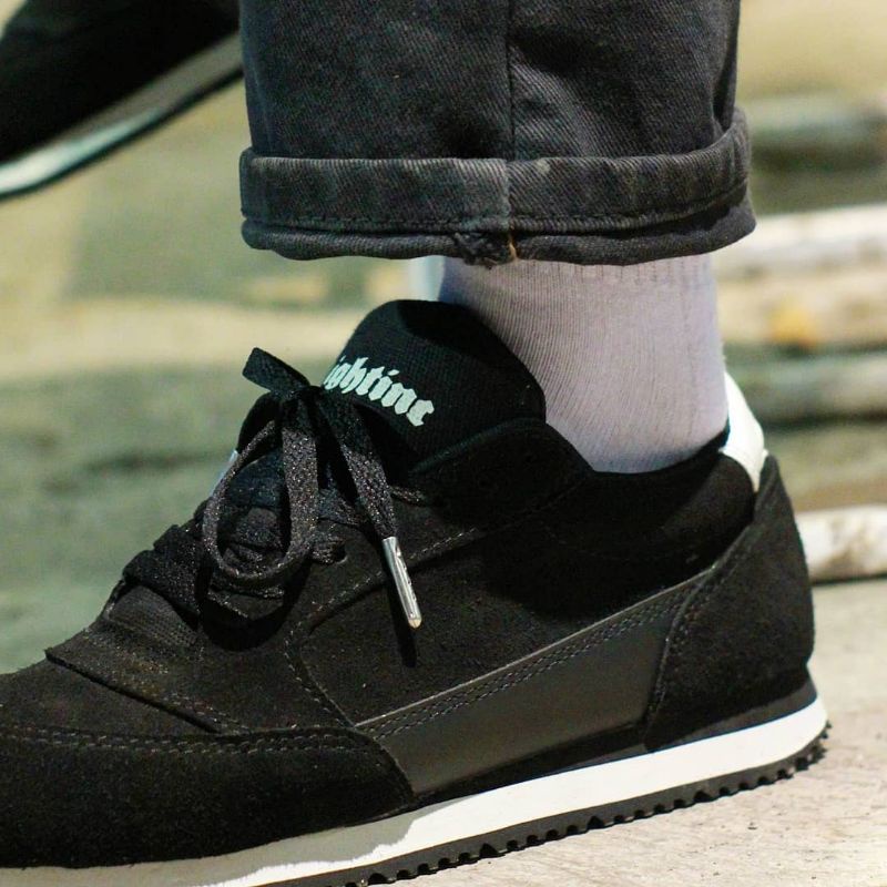 Inward Official Shop - Downrail Black White | Sepatu Running | Sepatu Pria