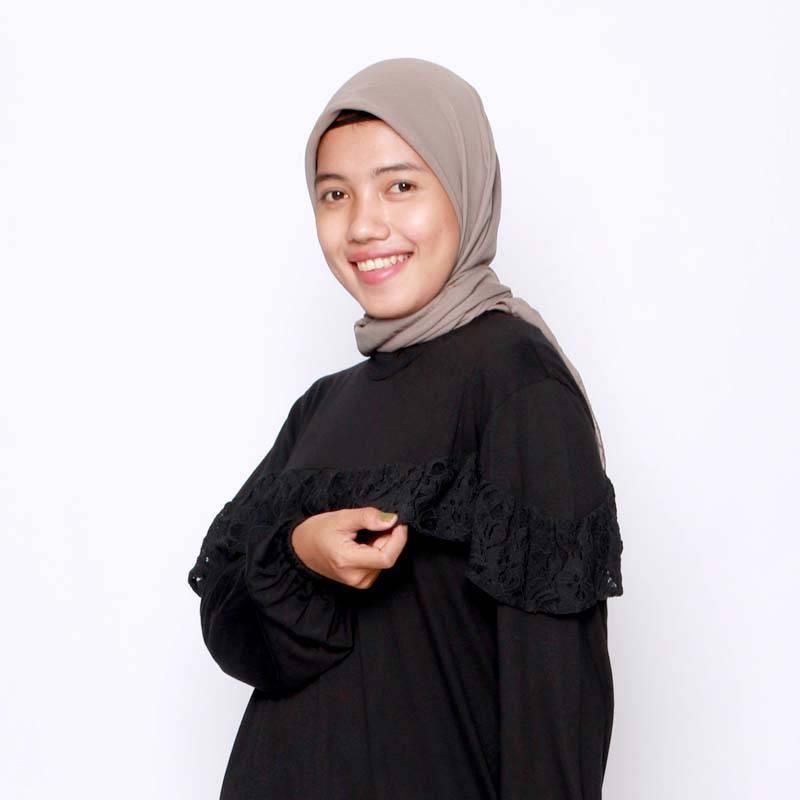 tunik panjang kombinasi brukat warna hitam