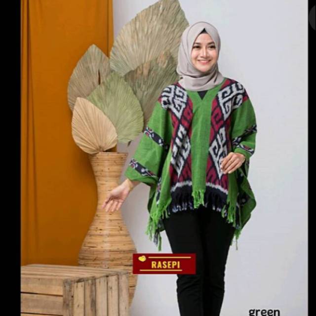 Blus tenun motif toraja green