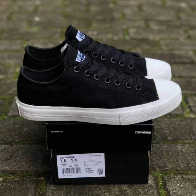 Sepatu Converse All Star Chuck Taylor II CT2 Lunarlon Black White BNIB Original Premium