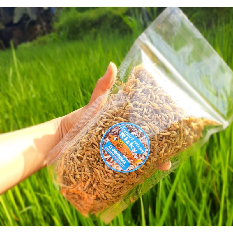 

ikan crispy / baby fish crispy 220grm