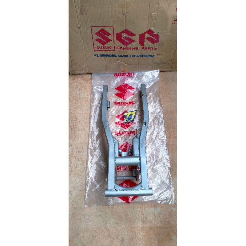 SWING ARM SATRIA 2TAK HIU LUMBA ORIGINAL SGP DOUBLE DISC