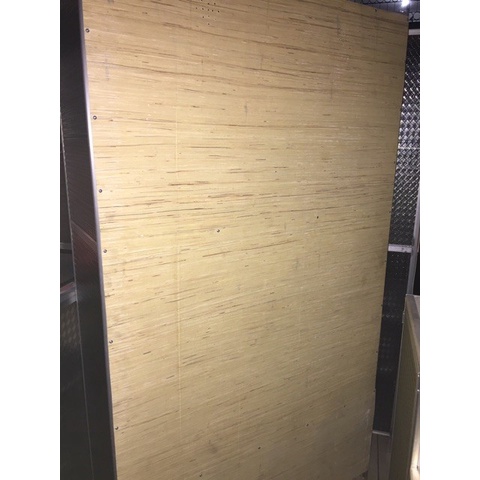 Rak Piring Lemari 3 Pintu Full Kaca - Triplek