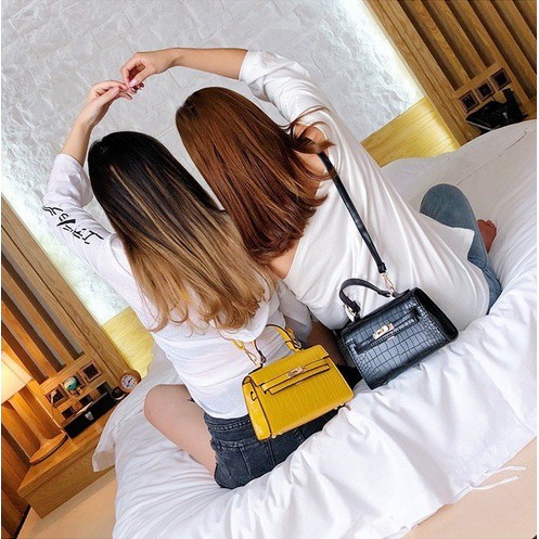 TFT AX9765 AX335 E174 (3 TAS BS 1 KG) TAS BATAM TAS IMPORT TAS WANITA SLING BAG TAS SELEMPANG 02440