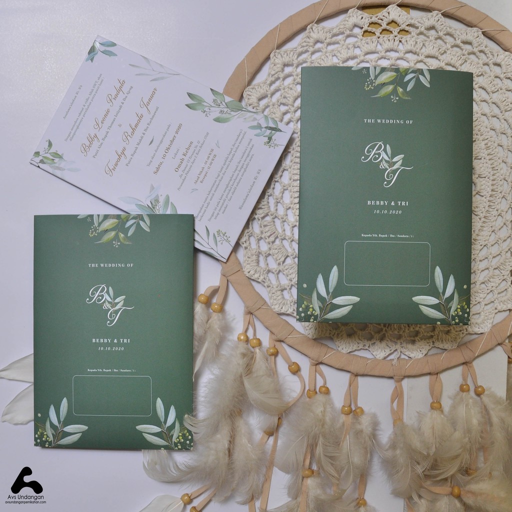 

Kartu Undangan Pernikahan Hardcover Amplop Wedding Invitation Online - HC001