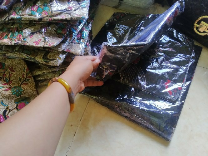 Maura Couple - Sania Ruffle Batik Couple Ori Ndoro Jowi Dnt Garansi Termurah Shopee - Batik Couple